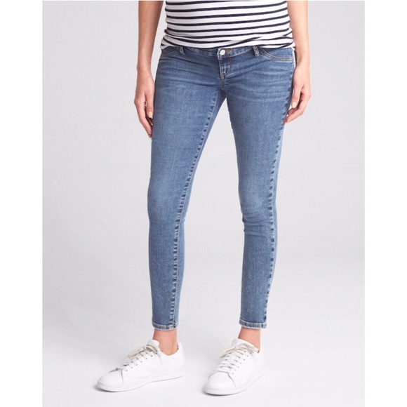 GAP Denim - Maternity cropped denim GAP Denim - Maternity cropped denim